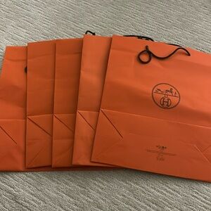 5 Hermes Shopping Bags